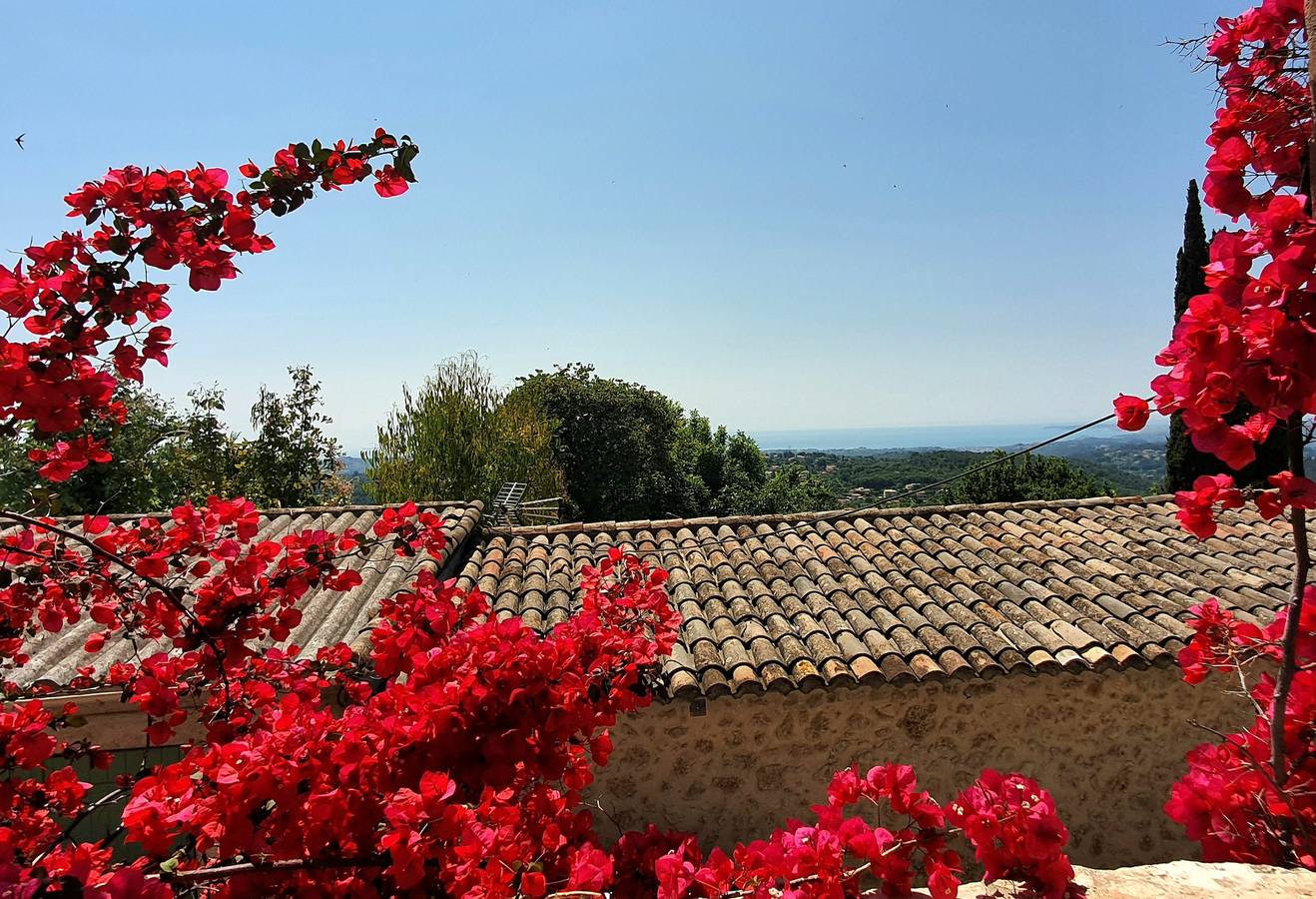 Gîte L'Azur im Herzen der historischen Altstadt in Saint-Jeannet, Mittelmeerküste (Frankreich)
