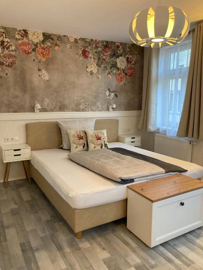 Hotel-Pension Adler Untertürkheim in Stuttgart, Stuttgart Region