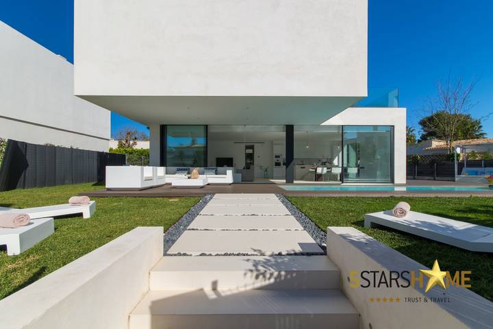 Villa für 6 Personen, mit Balkon und Terrasse sowie Garten und Pool in Playa de Muro - 3