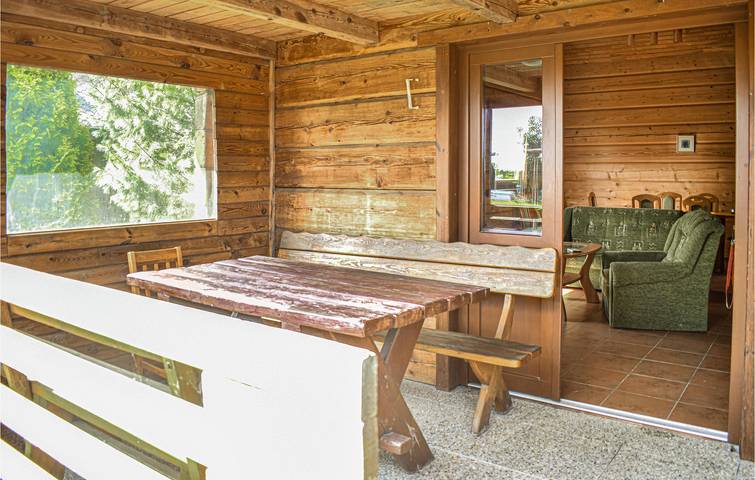 Ferienhaus für 8 Personen mit Terrasse in Puddemsdorf, Jezioro Jamno
