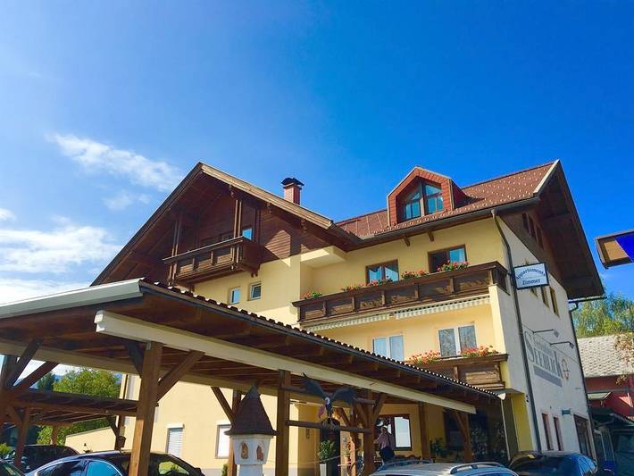 Ferienwohnung für 4 Personen, mit Balkon und Terrasse sowie Garten in Egg am Faaker See
