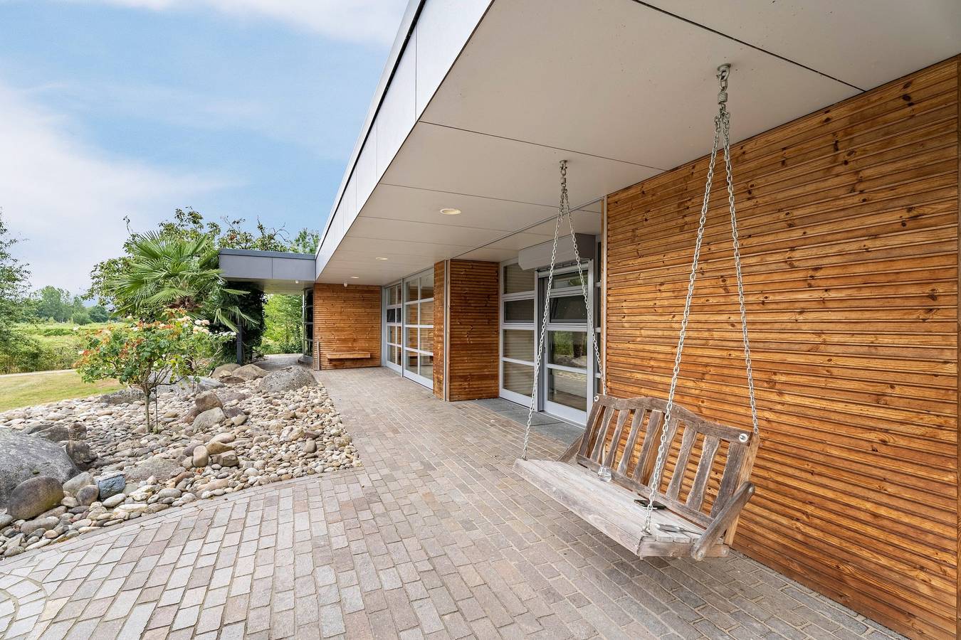 Villa „Traumhaus am See“ mit Seeblick, privater Terrasse und Wlan in Wesel, Niederrhein