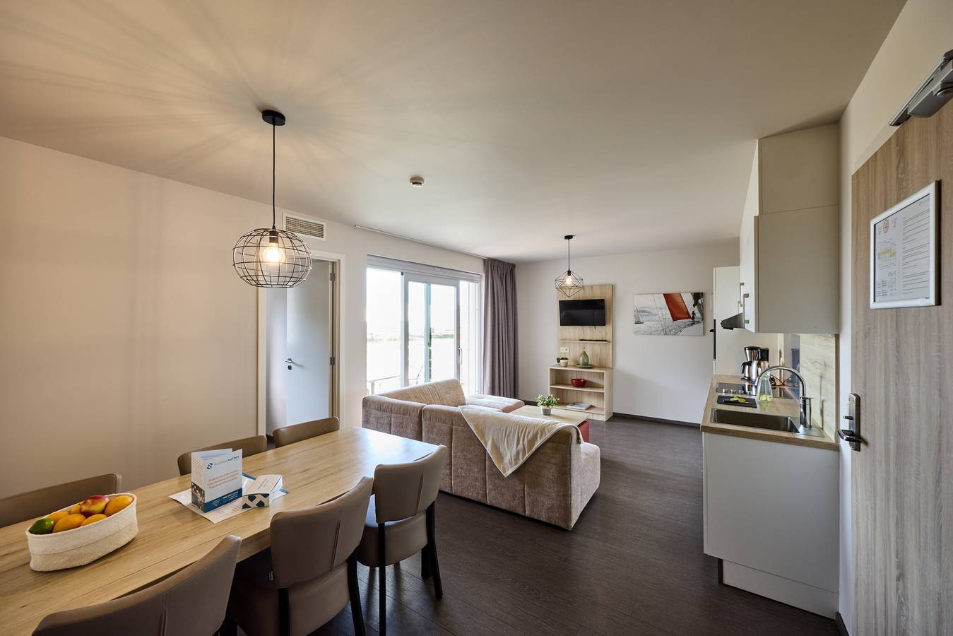 Holiday Suites Zeebrugge — Family suite | 6p in Brujas, Costa de Bélgica