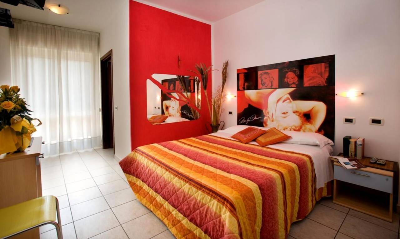 Hotel Villa Cesare B&B in Alba Adriatica, Province de Teramo