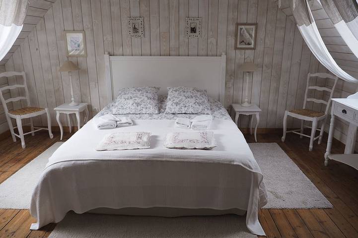 Gîte pour 4 personnes, avec jardin à Le Cloître-Saint-Thégonnec - 3