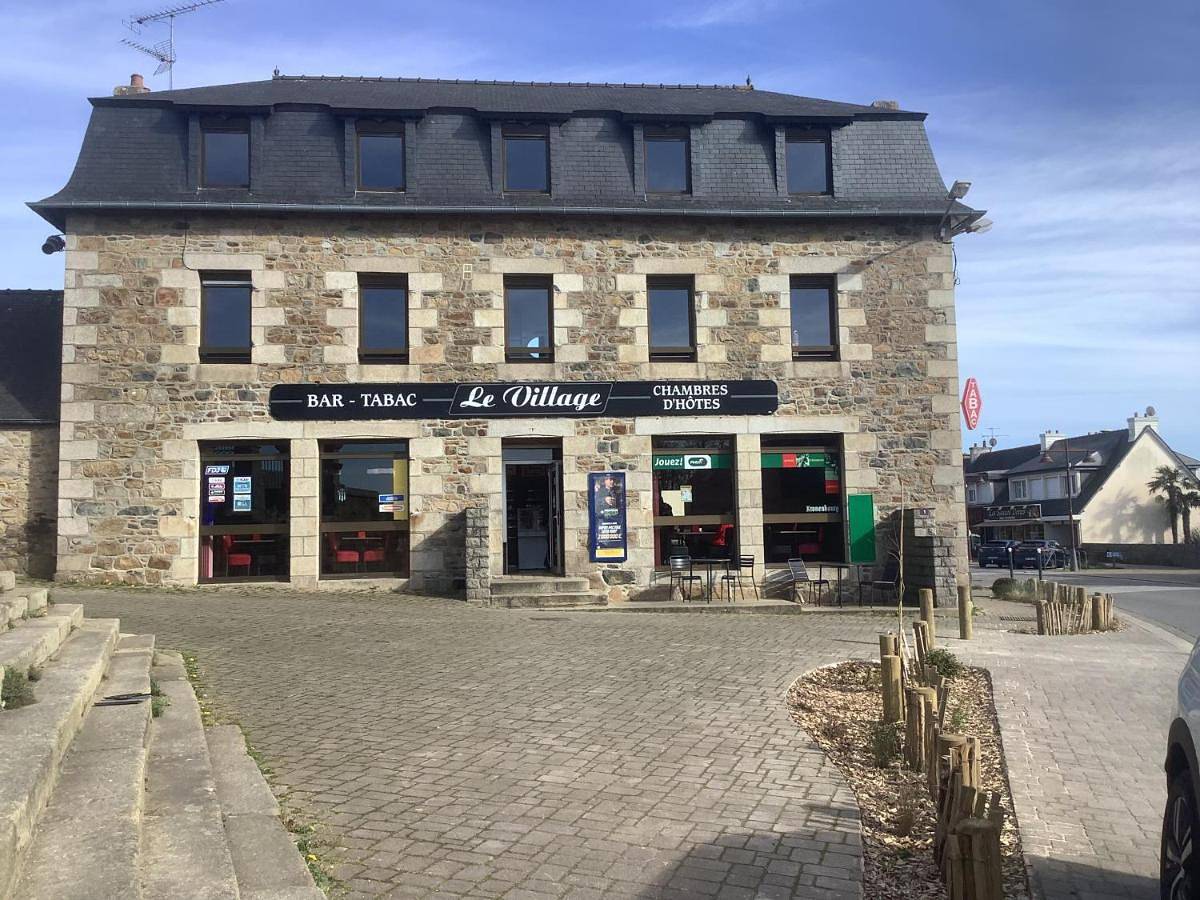 Double or Twin Room in Louannec, Côte de Granit Rose