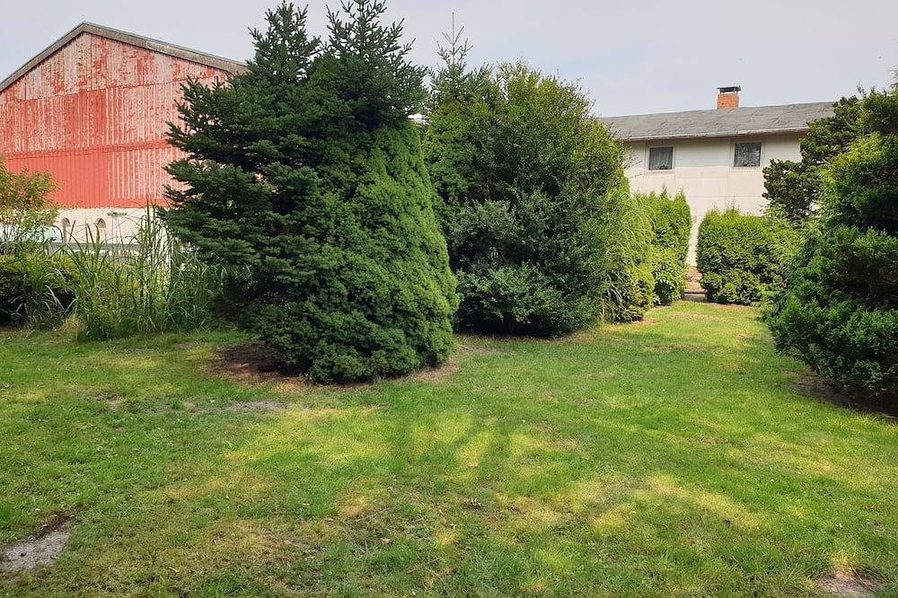 Ferienwohnung in Alleinnutzung  mit Garten und Teich, Nähe Sankt Peter Ording in Lehe, Halbinsel Eiderstedt