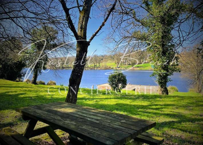 Gîte pour 5 personnes, avec jardin, animaux acceptés à Saint-Connan