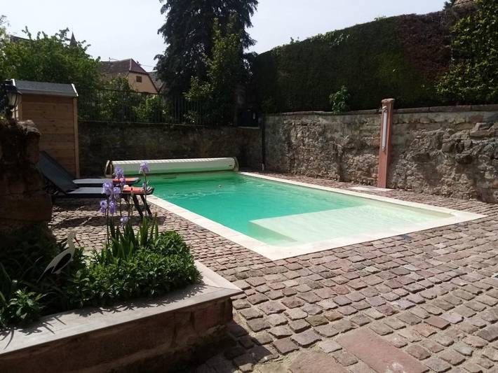 Location de vacances pour 8 personnes, avec piscine et jardin à Hunawihr - 2