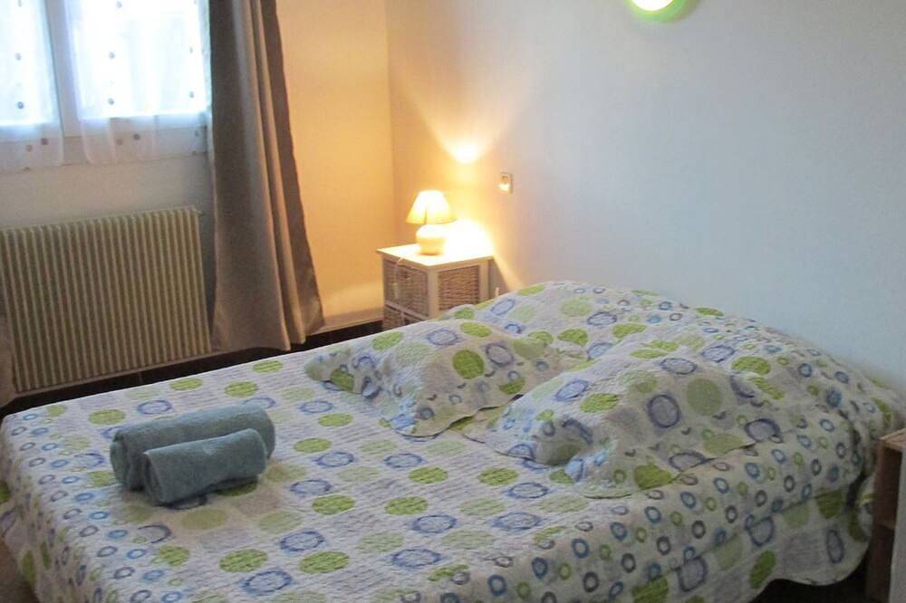 Apartment 60 m square in Bompas, Côte d'Améthyste