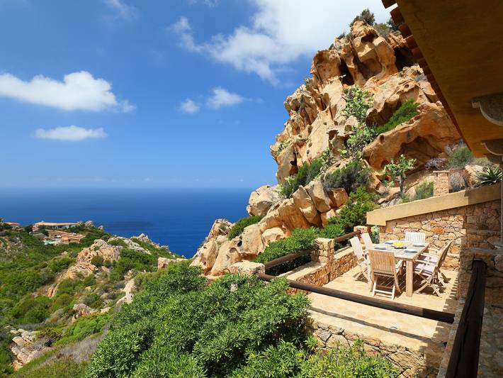 Casa de vacaciones para 6 personas, con vistas además de terraza y jardín - 1