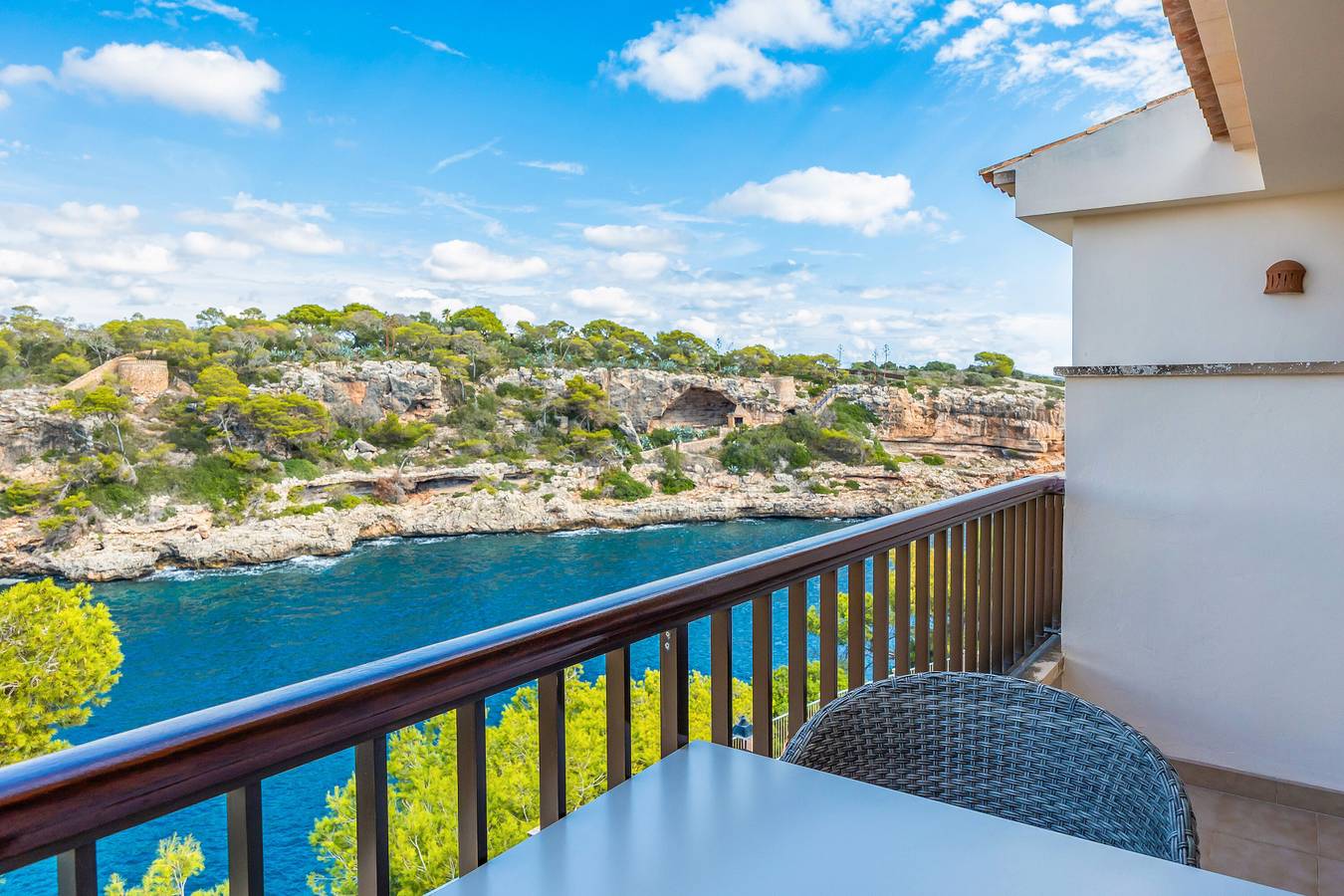 Ganze Wohnung, Ferienwohnung 'Apto Vistas Al Mar' mit Meerblick, Wlan und Klimaanlage in Cala Figuera, Santanyí