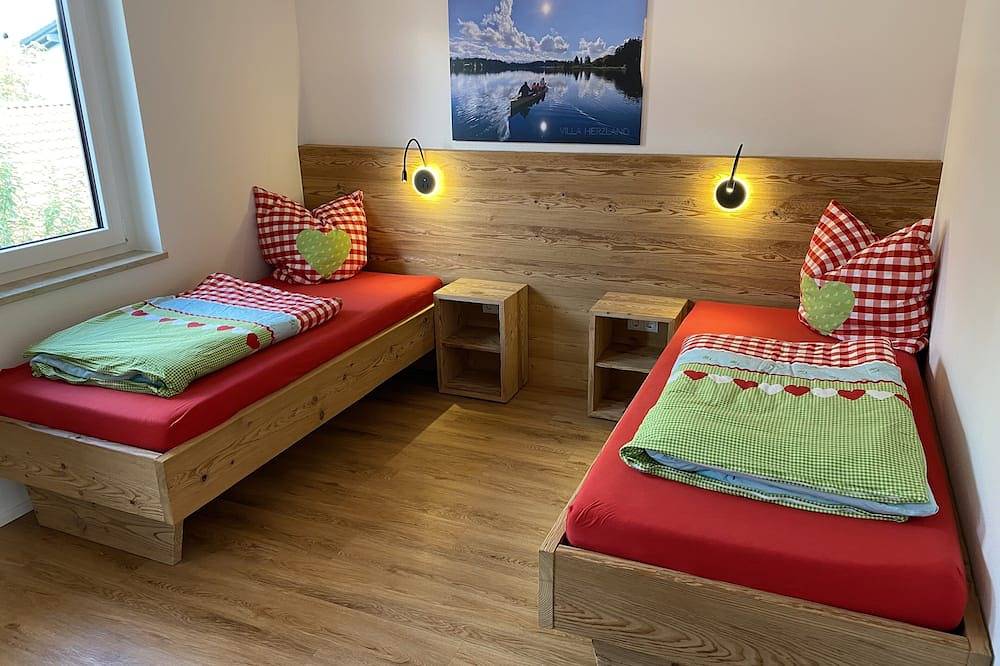 5 Sterne Ferienvilla  auf 150 qm mit großem Garten im Allgäu (Königscard Inkl) in Lechbruck, Lechbruck am See