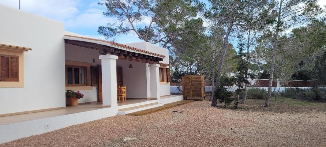 Casa de vacaciones para 4 personas, con jardín y vistas, Se admiten mascotas en Formentera - 3