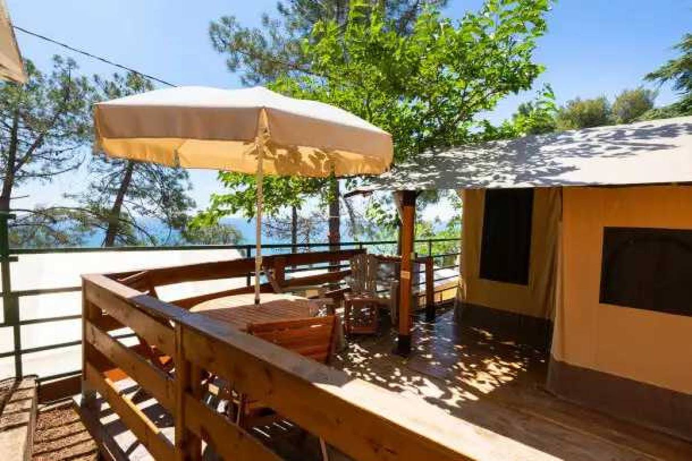 Camping 3 étoiles - Piscine  - eecbbg in Calella, Costa del Maresme