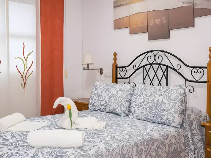 Ganze Wohnung, Ferienwohnung 'Bahía D'Or Plaza' mit Klimaanlage in Chiclana de la Frontera, Costa de la Luz