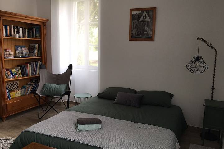 Location de vacances pour 10 personnes, avec jardin à Le Gua - 2