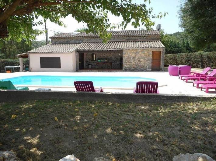 Location de vacances pour 8 personnes, avec piscine ainsi que jardin et vue, animaux acceptés à Durfort-et-Saint-Martin-de-Sossenac - 2