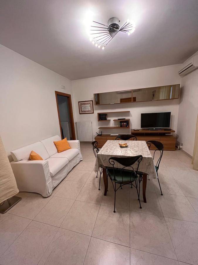 Appartamento per 4 persone, con Balcone e Terrazza a Modugno