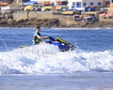 Bateau pour 4 personnes dans Sidi Rahal