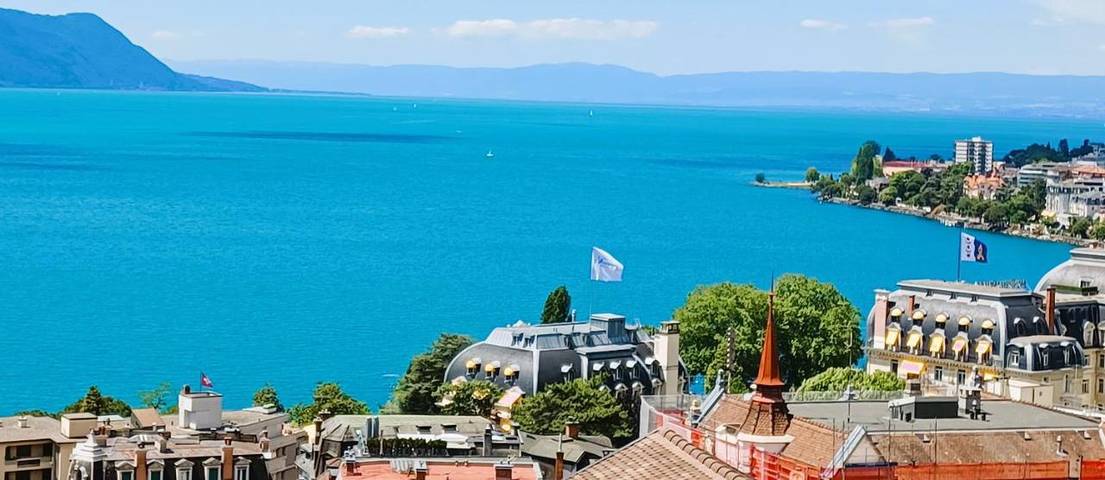 Ferienhaus für 2 Personen, mit Terrasse und Garten sowie Seeblick und Ausblick in Montreux
