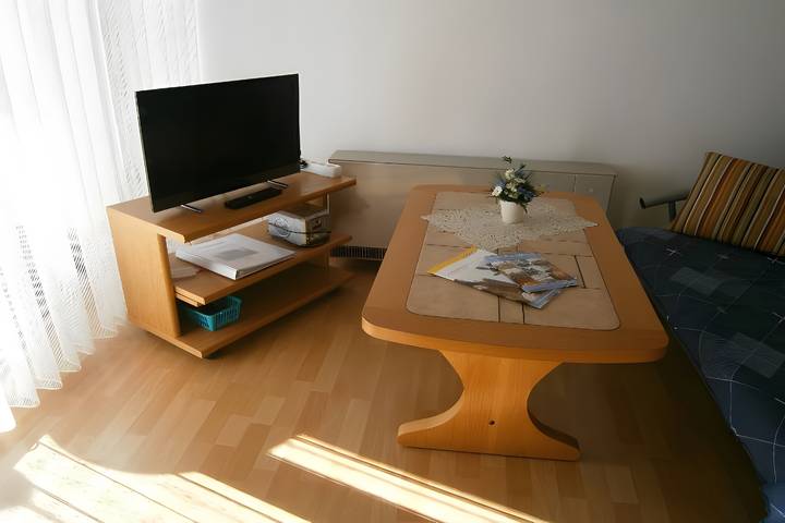 Ferienwohnung für 2 Personen, mit Seeblick und Garten in Obersee (Bodensee) - 3