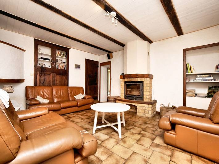 Location de vacances pour 20 personnes, avec Terrasse ainsi que Jardin et Sauna à Chiny