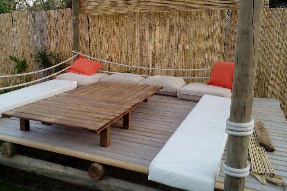 Maison de plage avec grand jardin à côté de la plage de Valdevaqueros à Tarifa. in Casas de Porro, Tarifa
