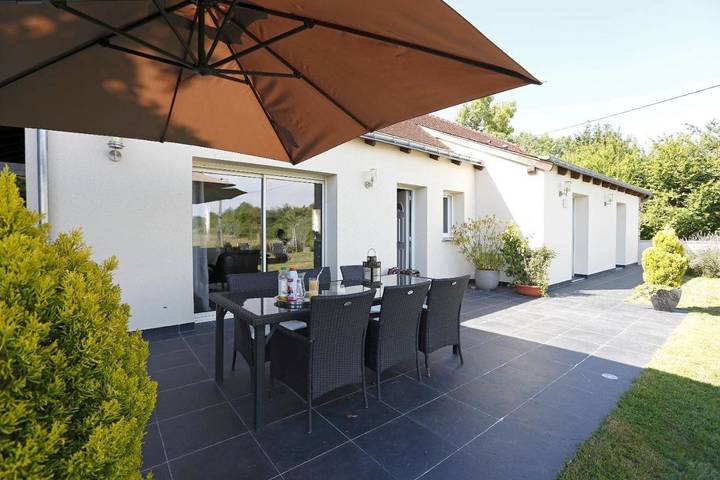 Gîte pour 9 personnes, avec terrasse et vue, animaux acceptés à Villandry - 3