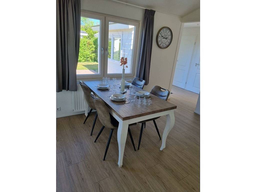 Ferienhaus in Velsen-zuid mit Terrasse in Velsen-Zuid, Niederländische Nordsee