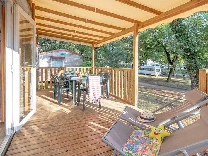 Camping für 6 Personen, mit Kinderpool in Midi-Pyrenäen - 3