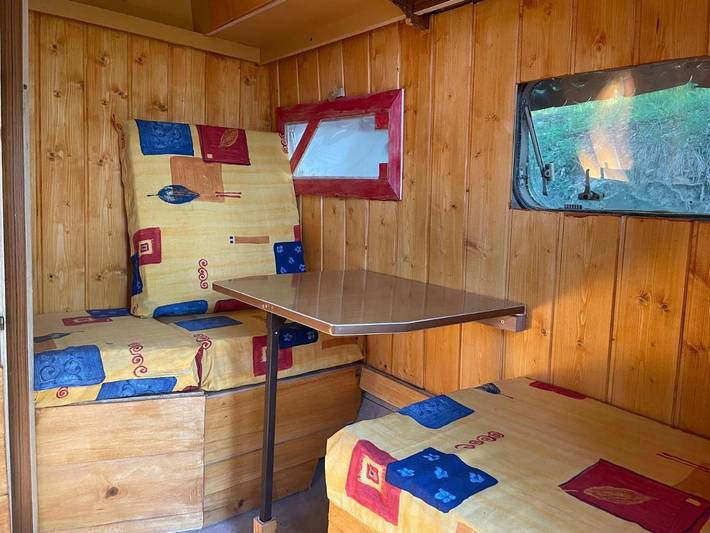 Tente pour 2 personnes, avec vue et jardin, animaux acceptés dans l' Aveyron - 4