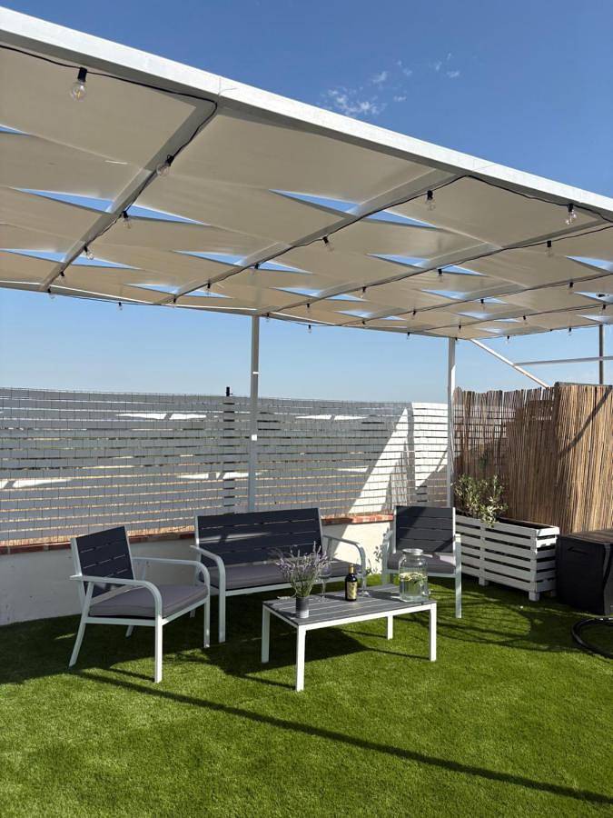 Location de vacances pour 5 personnes, avec Terrasse ainsi que Jardin et Vue à Caltanissetta - 4