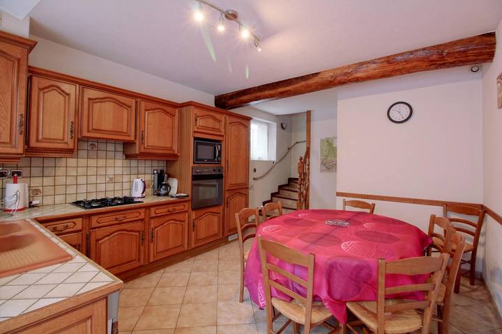 Gîte pour 8 personnes, avec jardin, animaux acceptés à Lourdes - 4