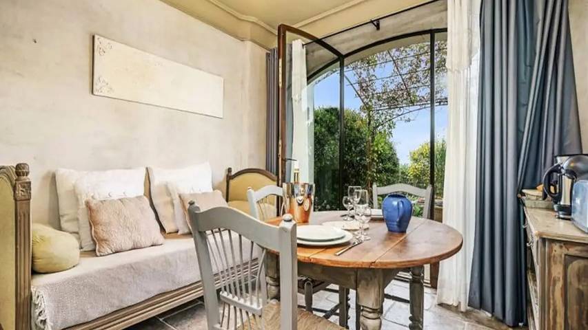 Appartement de vacances pour 3 personnes, avec piscine et jardin - 1