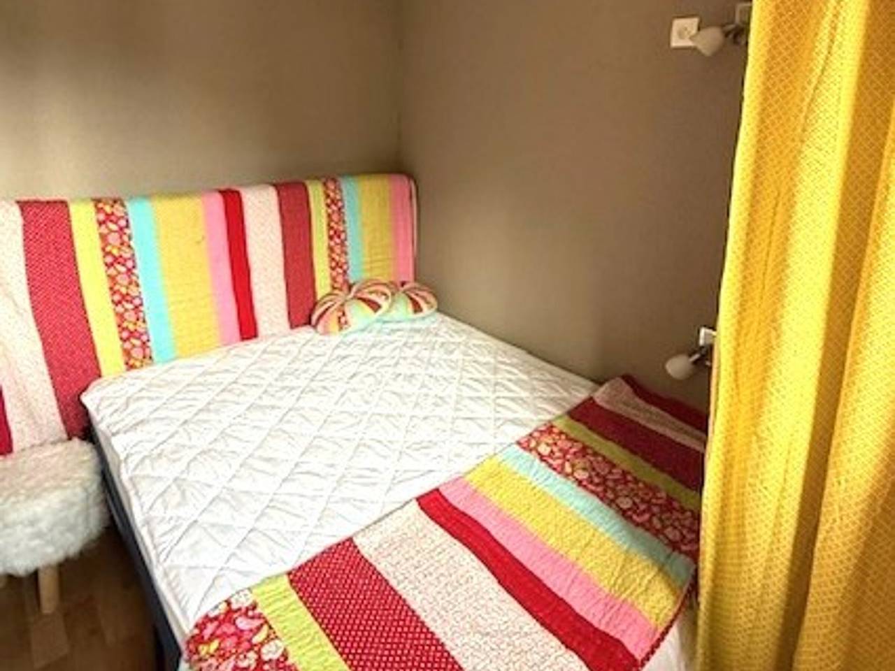 Apartamento entero, Apartamento de 2 habitaciones para 4 personas, cerca de la telecabina y tiendas in Valfréjus, Modane