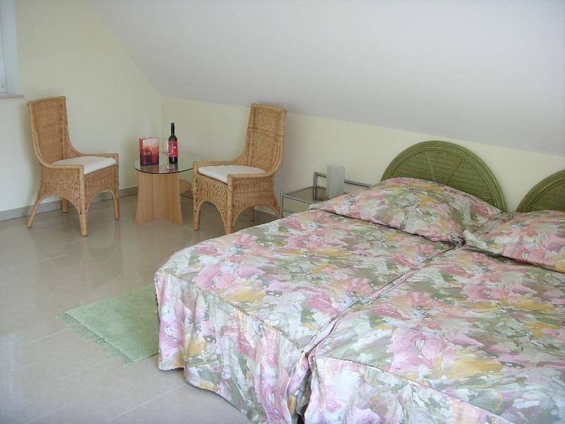 Modernes 5*-Ferienhaus im Maisonettenstil in Damp in Damp, Distrito de Rendsburg-Eckernförde