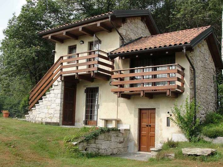 Ferienhaus für 2 Personen, mit Garten am Ortasee