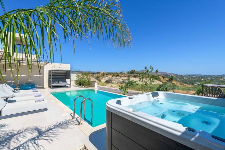 Ferienhaus für 6 Personen, mit Terrasse und Whirlpool