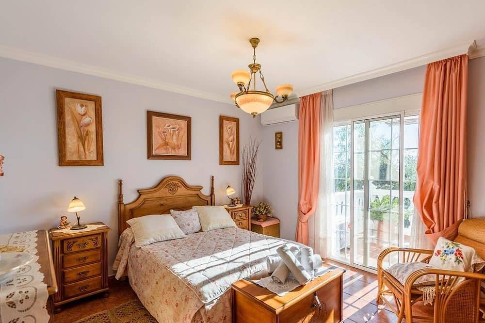 Villa Riillo Casarabonela by Ruralidays in Casarabonela, Sierra de las Nieves