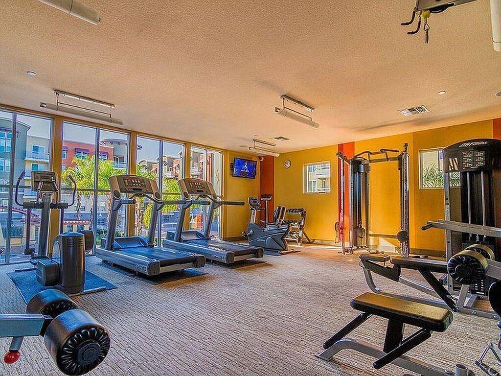 Ganze Wohnung, Luxusapartment von Disneyland & Covention Center in Garden Grove, Orange County