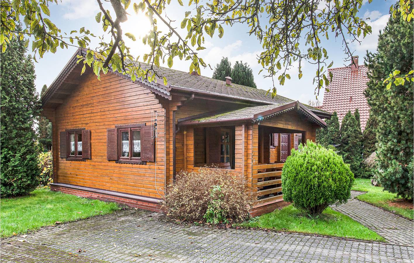 Ferienhaus für 8 Personen mit Terrasse in Mielno, Powiat Koszaliński