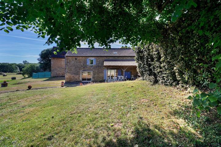 Maison de vacances pour 8 personnes, avec Jardin en Dordogne - 3