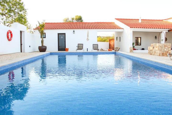 Ferienpark für 2 Personen, mit Pool und Garten sowie Ausblick in Portugal - 3