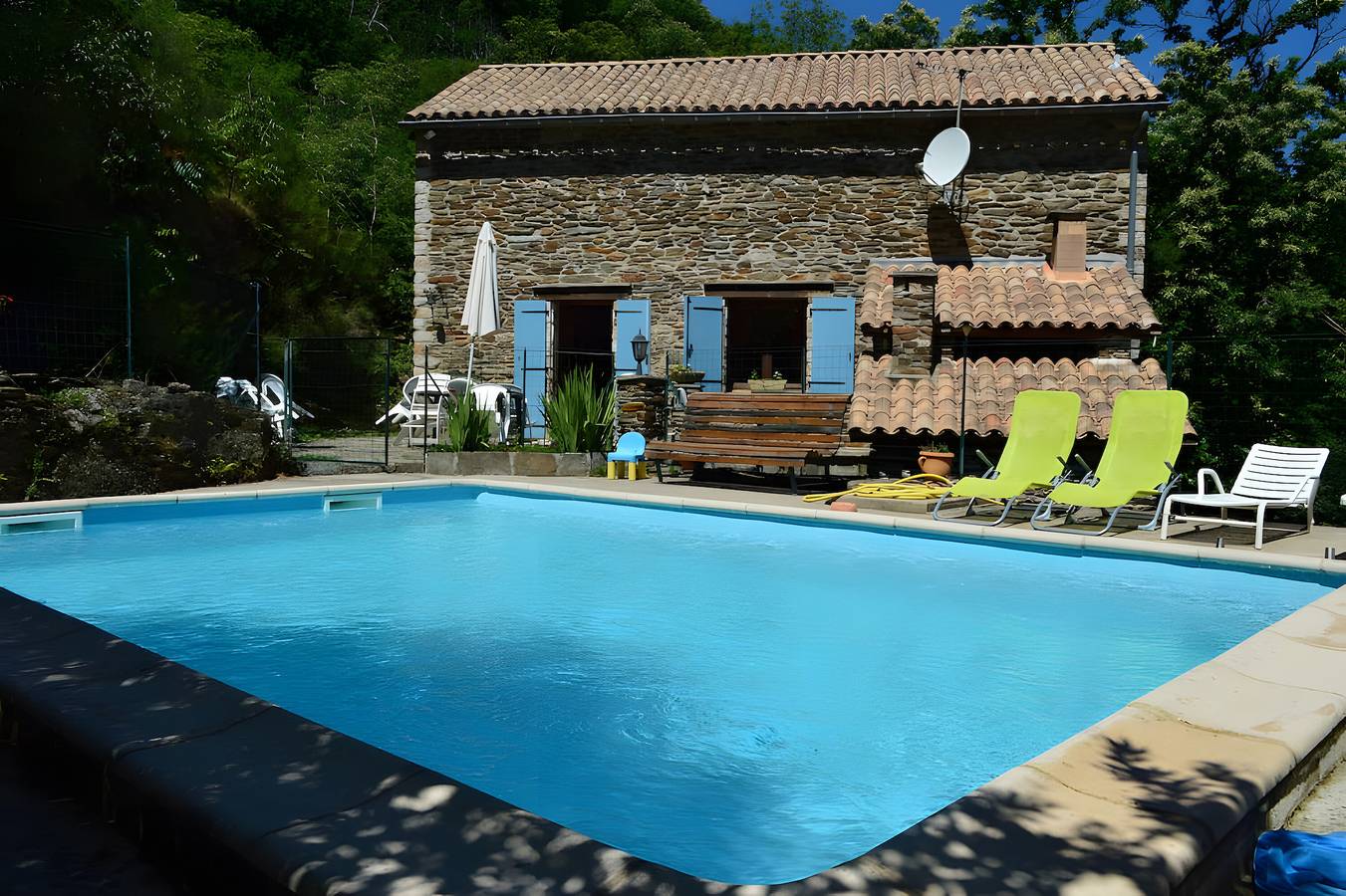Mas avec piscine privée et Forfait bien-être offert in Saint-Michel-de-Dèze, Parc national des Cévennes