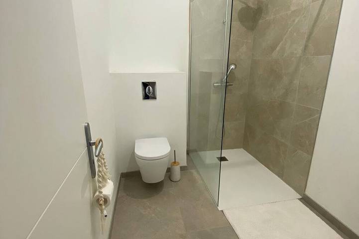 Location de vacances pour 2 personnes à Saint-Genis-Laval - 2