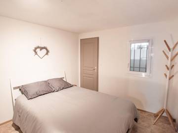 Vakantiehuis voor 4 Personen in Faucon, Parc naturel régional du Mont-Ventoux, Afbeelding 4