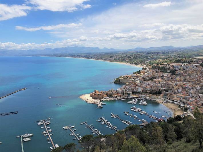Location de vacances pour 6 personnes, avec Terrasse ainsi que Jardin et Piscine à Scopello - 4