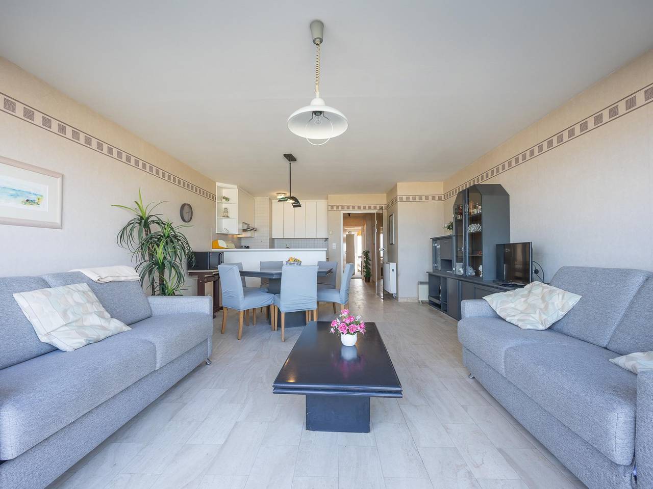 Ganze Wohnung, Gemütliches und geräumiges Apartment im 1. Stock in Middelkerke, Belgische Küste