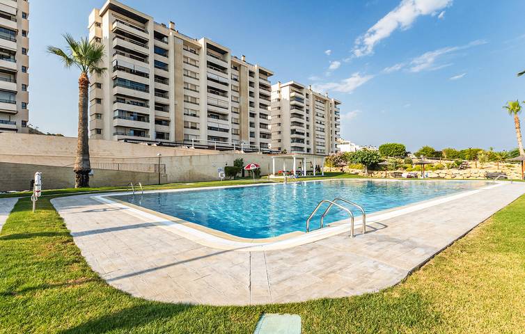 Appartement de vacances pour 6 personnes, avec piscine